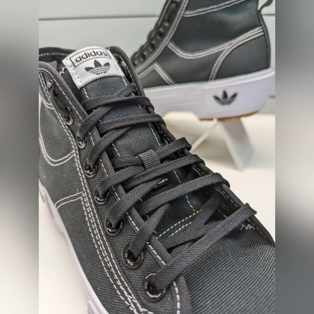 Adidas Nizza Trek Black White Casual Platform Hi Top Canvas Sneakers Women's 7.5 - Picture 2 of 11